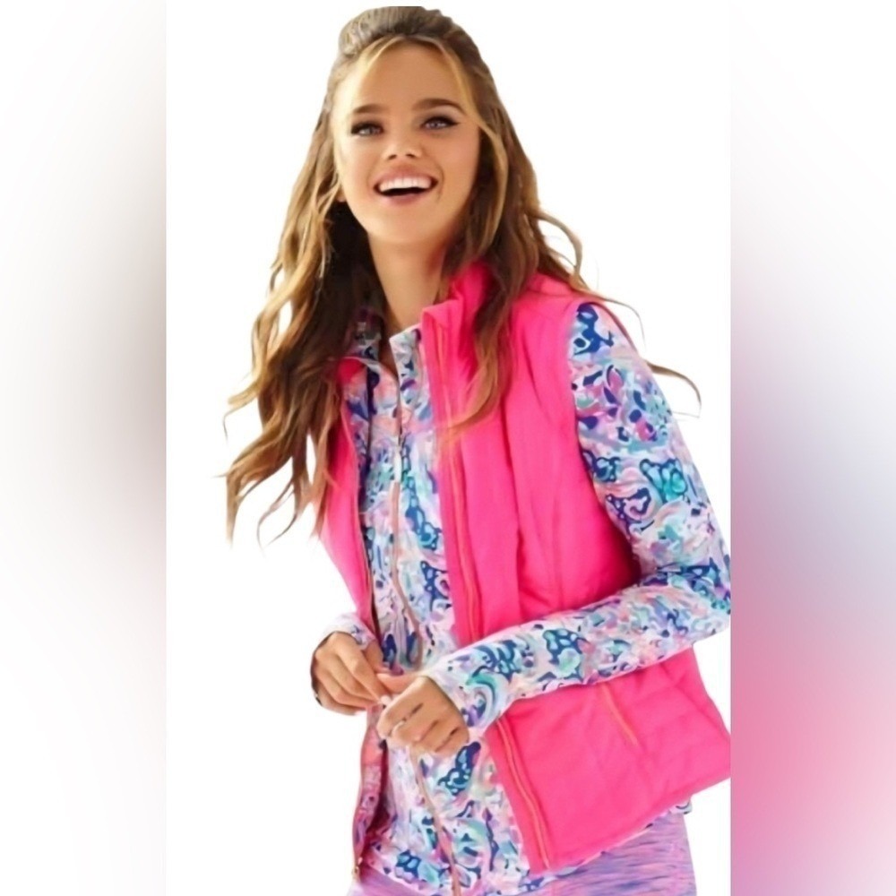 Lilly Pulitzer Luxletic Skylar Vest in Flamingo Pink, Size Medium, NWOT